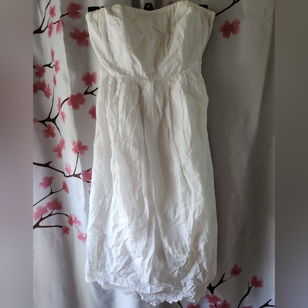NWOT GAP Women's White Strapless Dress Size 0